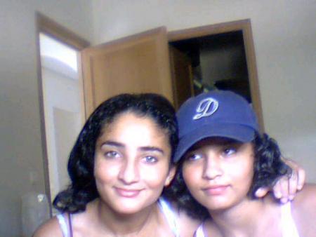 moi & ma soeur !!